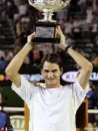 九游APP-费德勒技术犯规送分，电竞国家队主帅怒摔战术板！