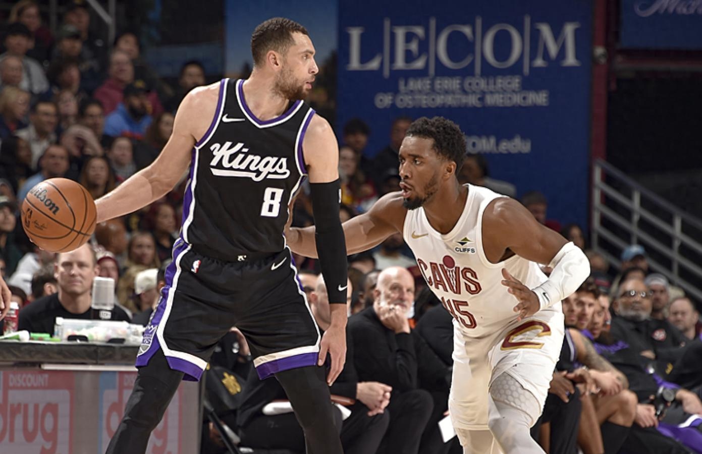 九游APP-库里赛后接受采访：约基奇是我最难对付的对手