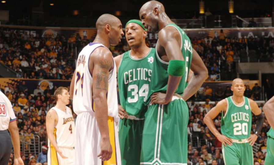 九游手机版-凯尔特人对阵浓眉展开拉锯大战，最终险胜对手