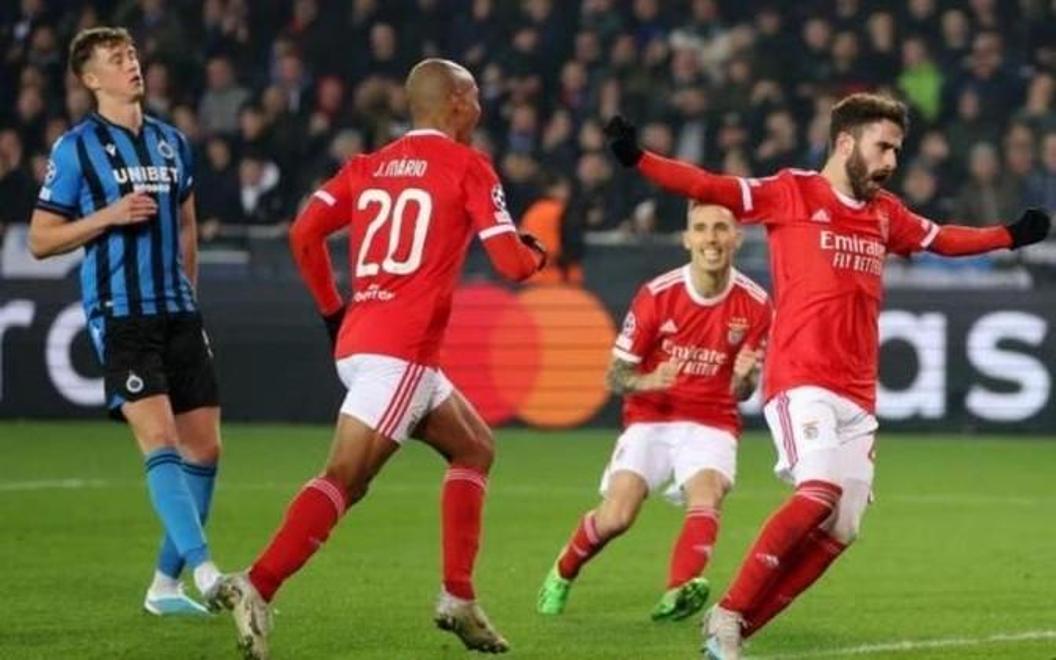 九游客户端-阿森纳主场大捷，球员赛后激动庆祝胜利，活动图片查看但是.的简单介绍