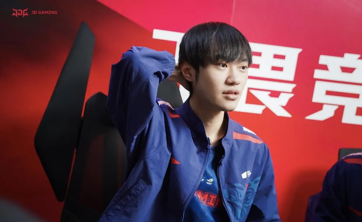 安卓版-包含Scout在热火比赛中夺冠，表现优异引发热议！的词条